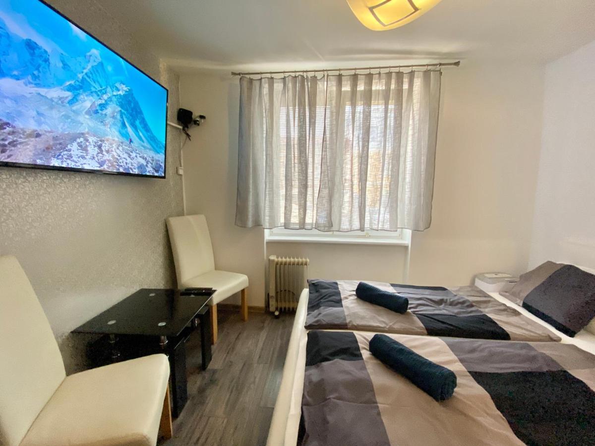 24 Hour-Self Check-In Apartment Namestie Svaeteho Egidia Poprad Exterior foto