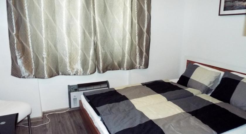 24 Hour-Self Check-In Apartment Namestie Svaeteho Egidia Poprad Zimmer foto
