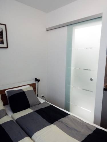 24 Hour-Self Check-In Apartment Namestie Svaeteho Egidia Poprad Zimmer foto